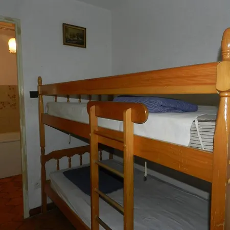 T2 Avec Terrasse A - Fr-1-251-881 דירה *